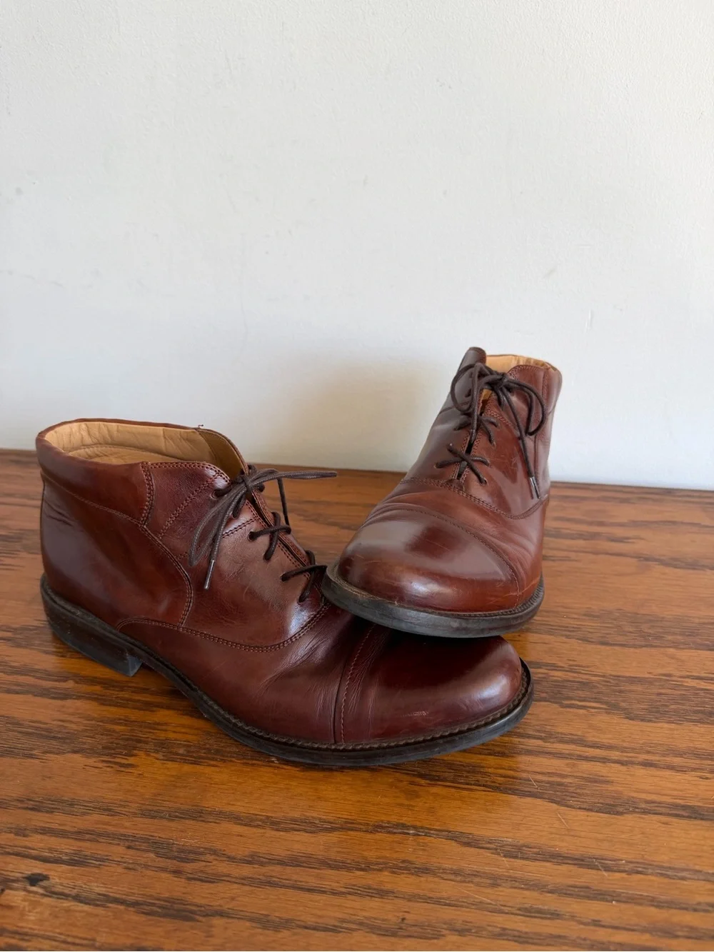 Johnson & Murphy Brown Leather Cap-Toe Lace-Up Boots Men's size 10.5